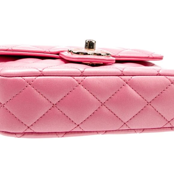 Chanel Square Mini Candy Heart Flap Bag - Picture 4 of 9